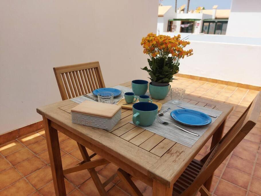 カレタ・デ・フステ Puerta Del Sol Casa Ilariaヴィラ エクステリア 写真